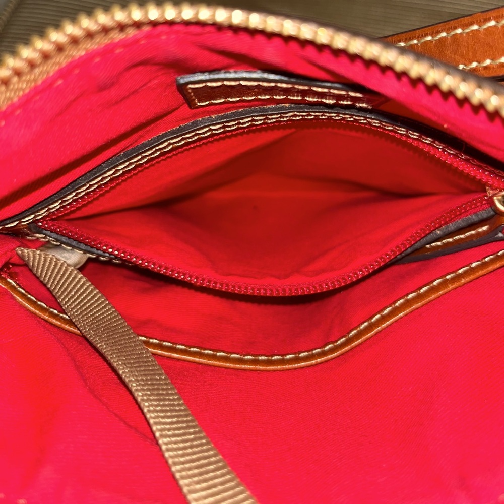 🔥Dooney & Bourke Pebble Grain Leather Ginger Crossbody with COA!🔥 - Picture 14 of 16